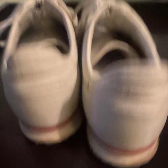Gucci sneakers great for the gym size 11 Gucci for more like 11.5